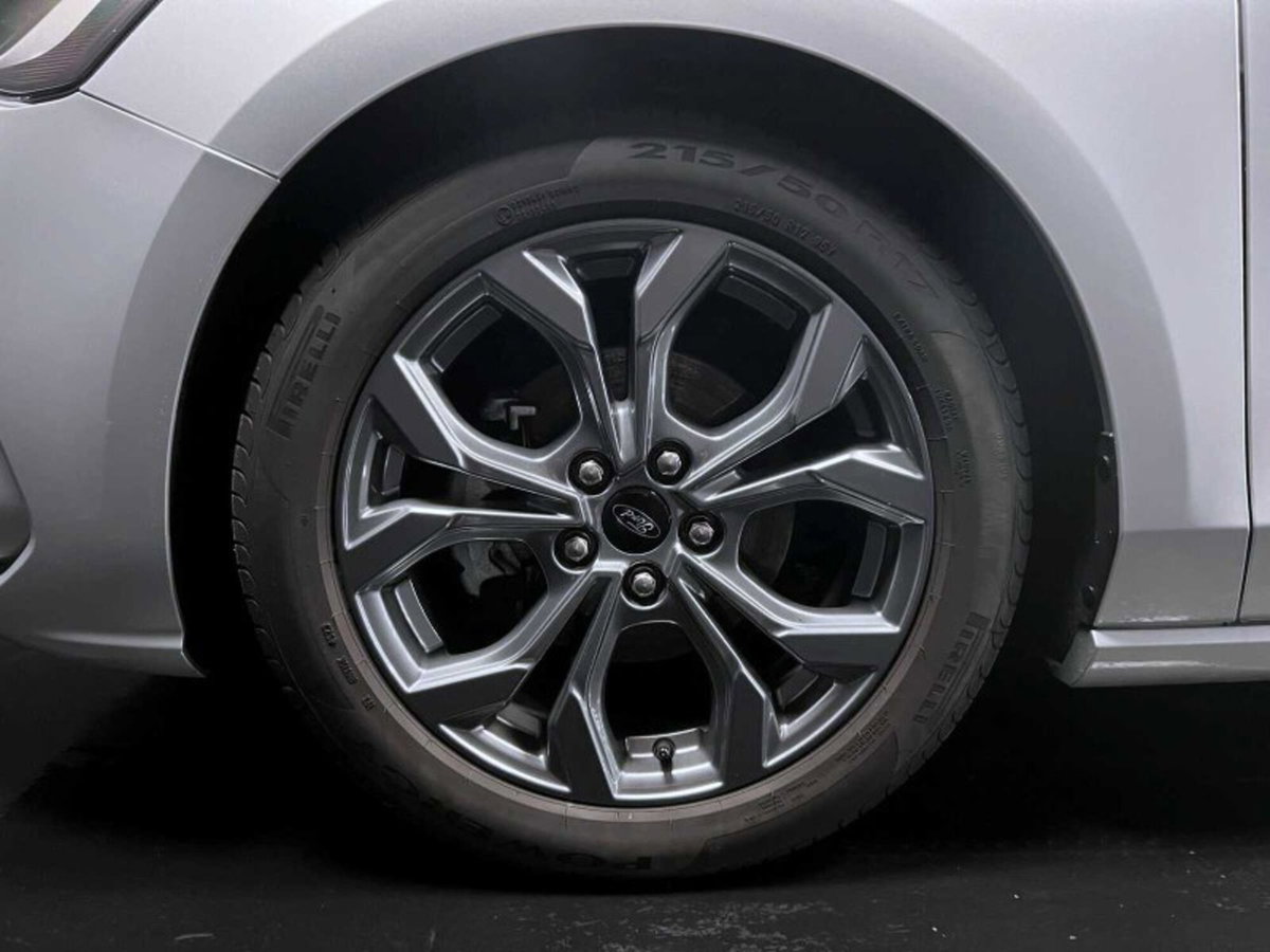 Ford Focus Station Wagon 1.5 EcoBlue 115 CV automatico SW ST-Line Design (9)