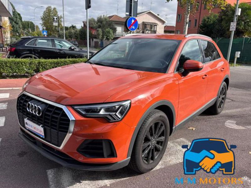 Audi Q3 35 TFSI Business