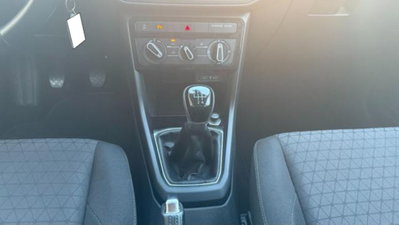 Volkswagen T-Cross 1.0 tsi Edition 95cv (11)