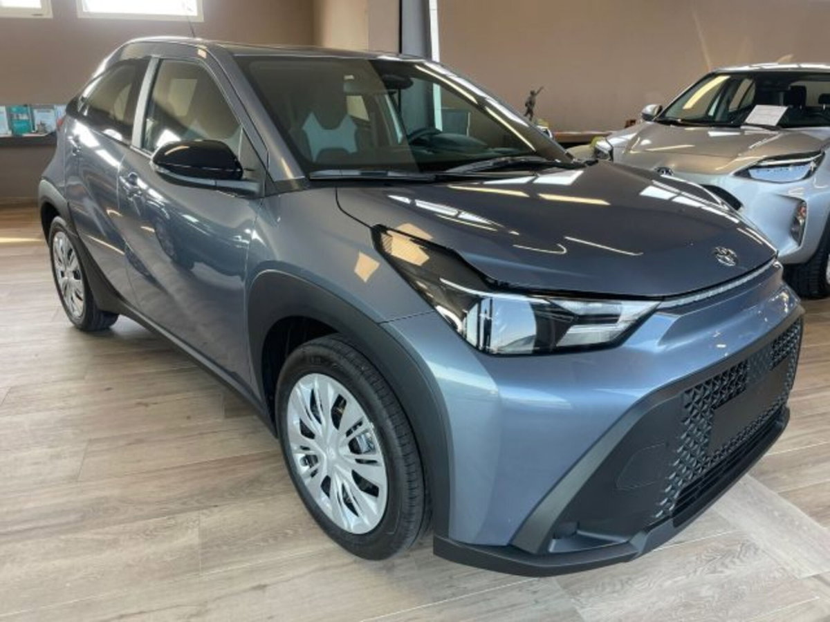 Toyota Aygo X 1.5 hybrid e-cvt (7)