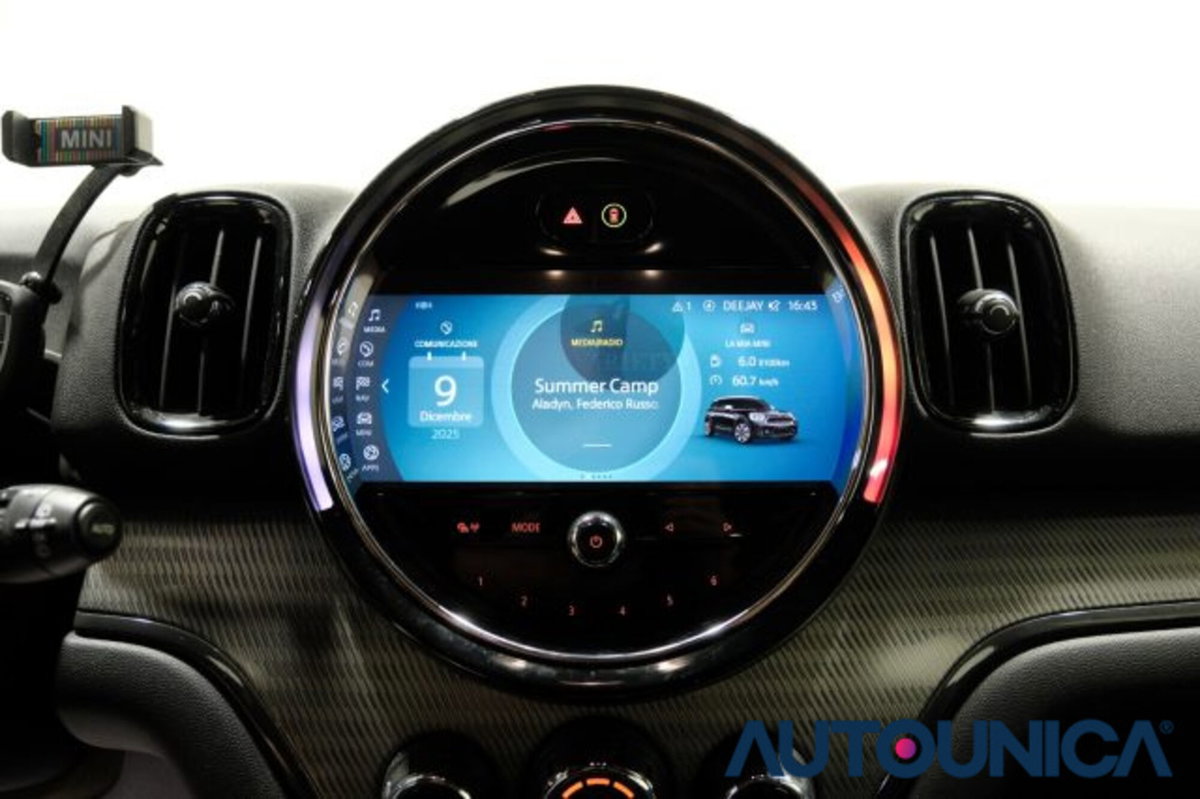 MINI Mini Countryman 2.0 Cooper D Yours Countryman (9)