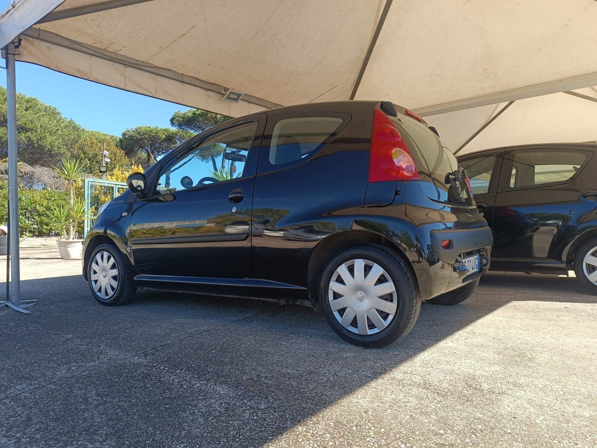 Peugeot 107 68CV 5p. Sweet Years (12)