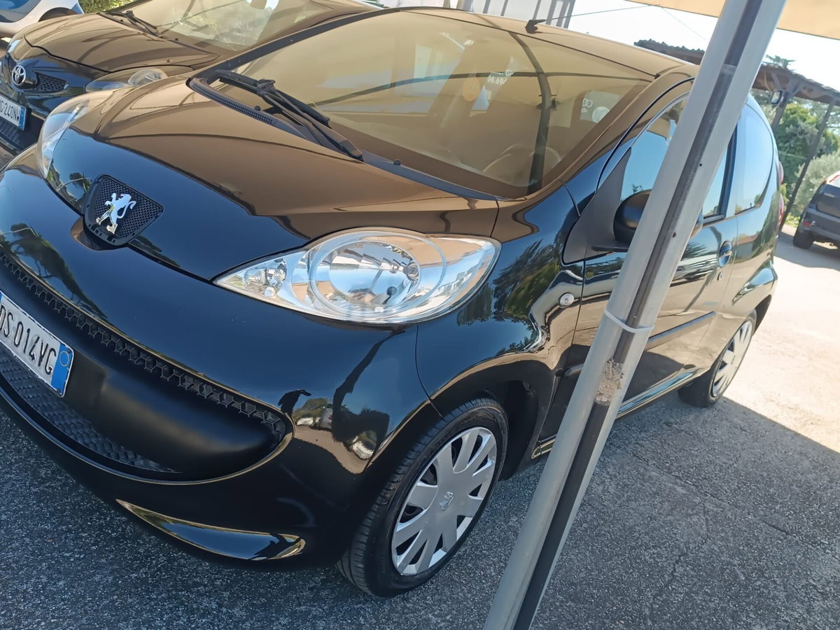 Peugeot 107 68CV 5p. Sweet Years (2)