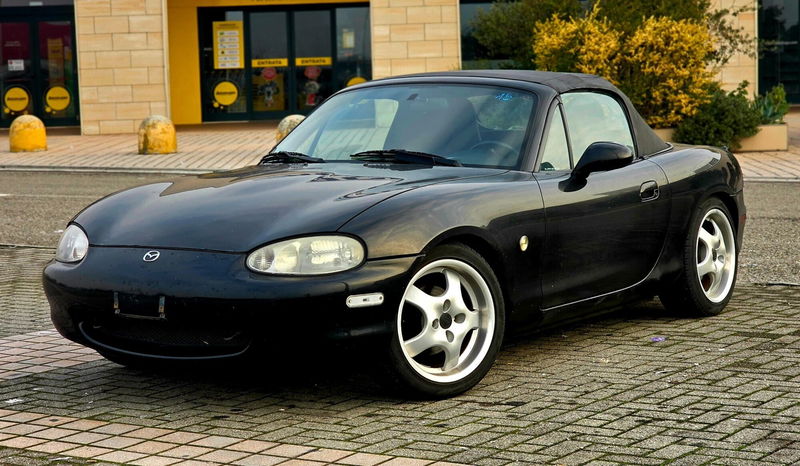 Mazda MX-5 1.8i 16V cat Phoenix