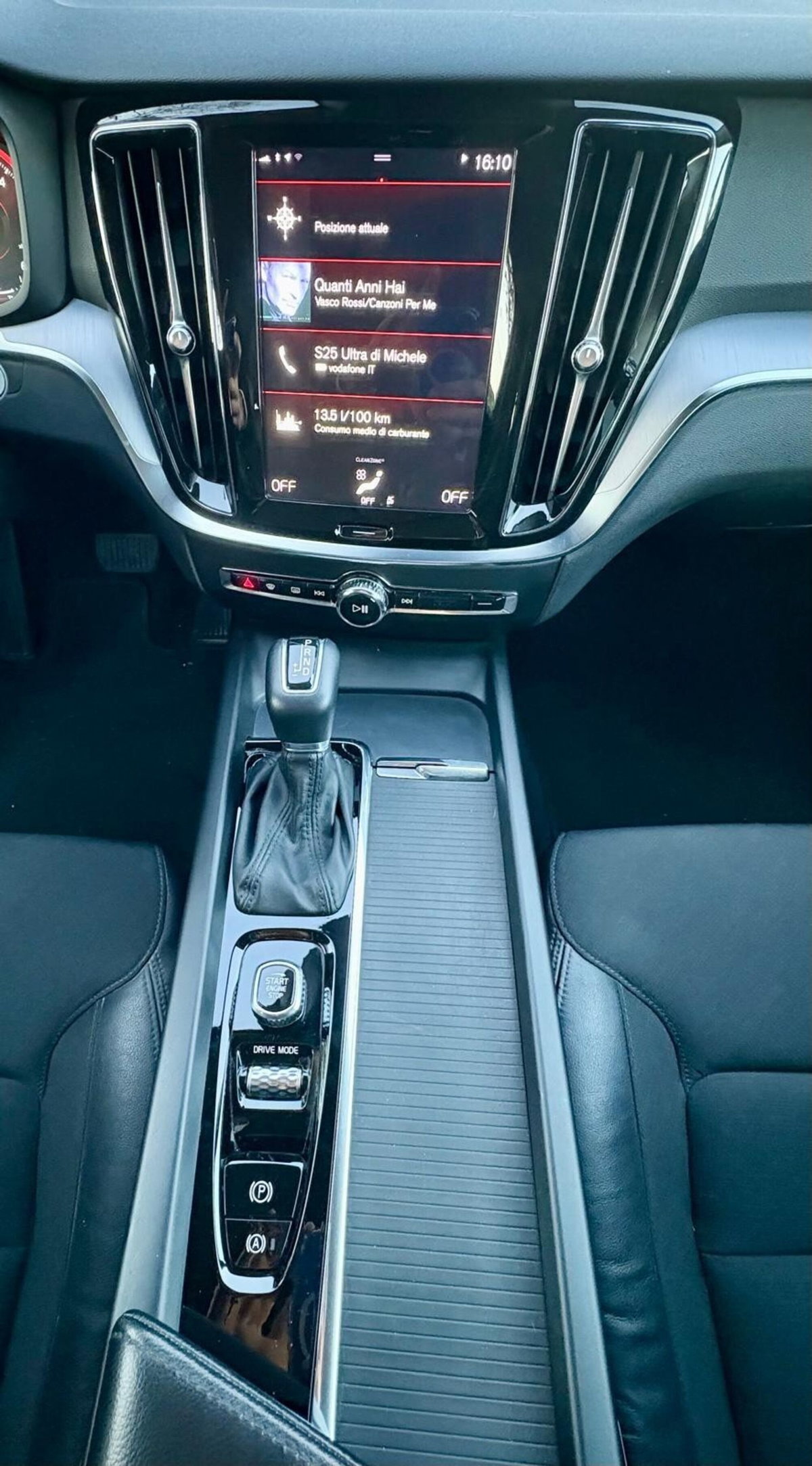 Volvo V60 Cross Country D4 Geartronic Business Plus (16)