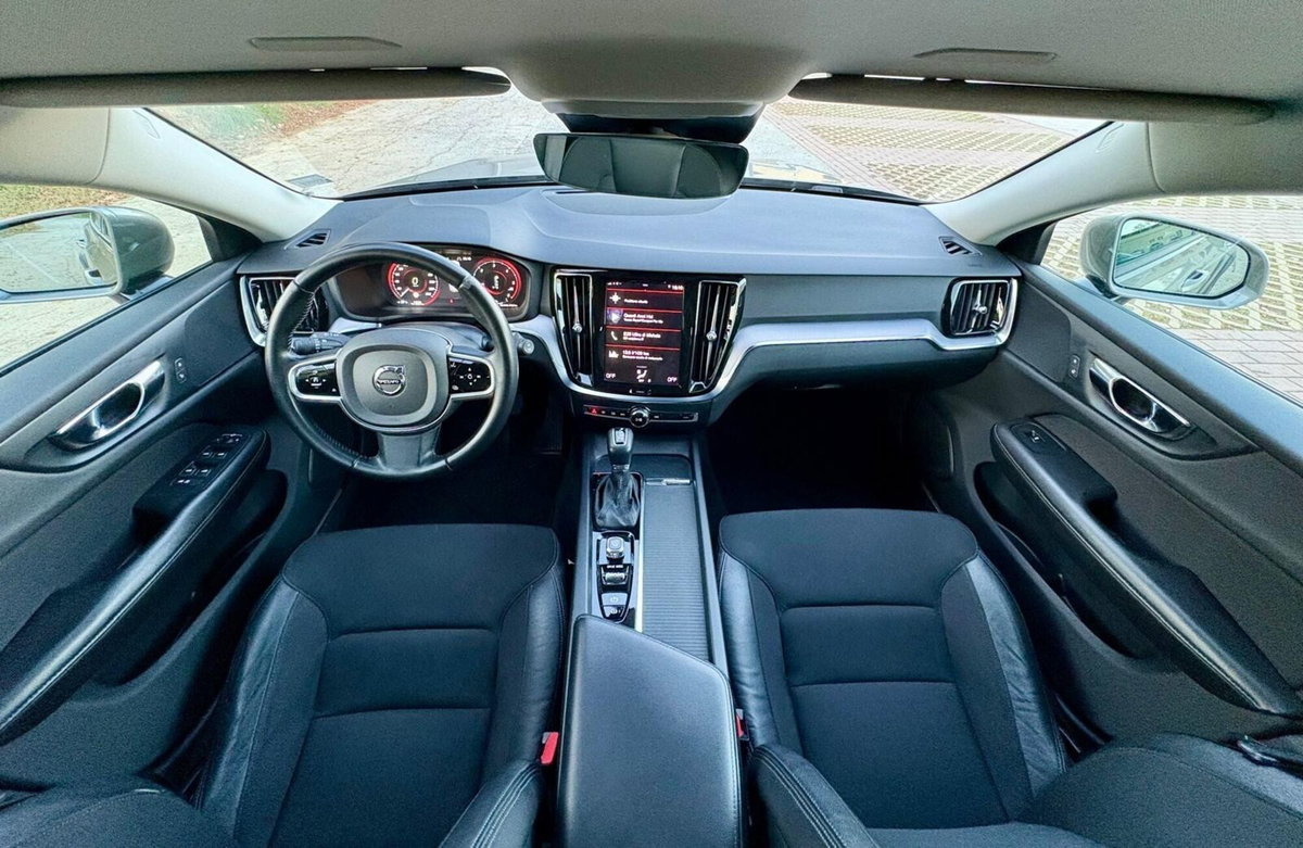 Volvo V60 Cross Country D4 Geartronic Business Plus (5)