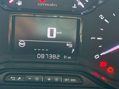 Citroen C3 BlueHDi 100 S&S Shine Pack (15)