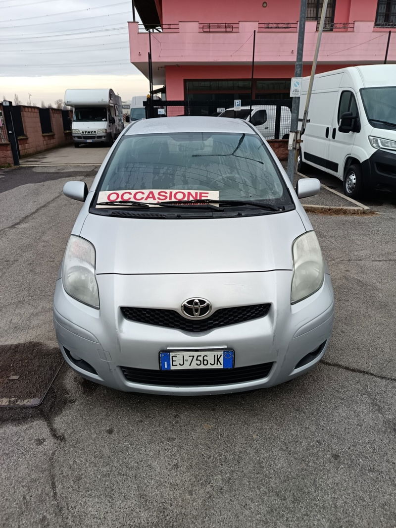 Toyota Yaris 1.0 5 porte