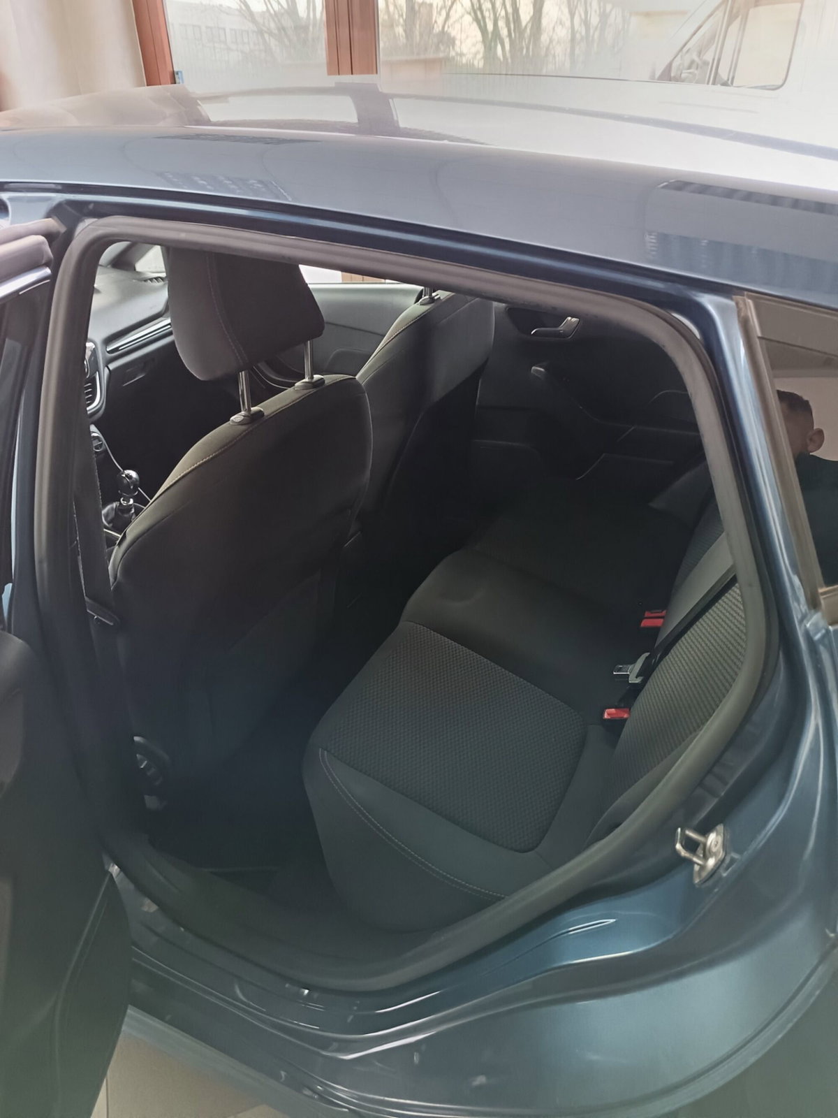 Ford Fiesta 1.0 EcoBoost 100CV 5 porte ST-Line (10)