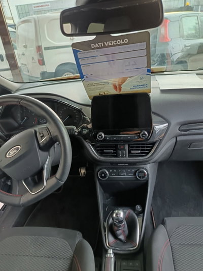 Ford Fiesta 1.0 EcoBoost 100CV 5 porte ST-Line (14)