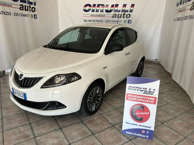 Lancia Ypsilon 1.0 FireFly 5 porte S&S Hybrid Gold Plus usata
