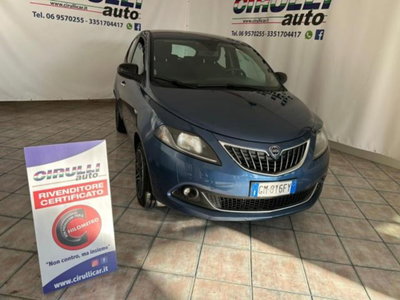 Lancia Ypsilon 1.0 FireFly 5 porte S&S Hybrid Gold Plus (2)