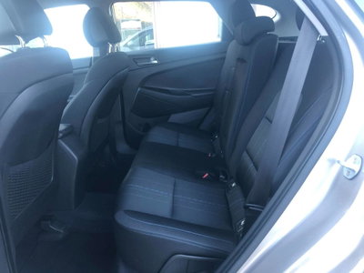 Hyundai Tucson 1.7 CRDi XPossible (11)