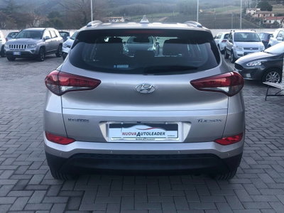 Hyundai Tucson 1.7 CRDi XPossible (3)