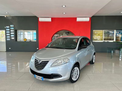 Lancia Ypsilon 1.2 69 CV 5 porte Gold usata