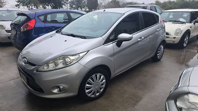 Ford Fiesta 1.4 TDCi 5p. Ghia usata