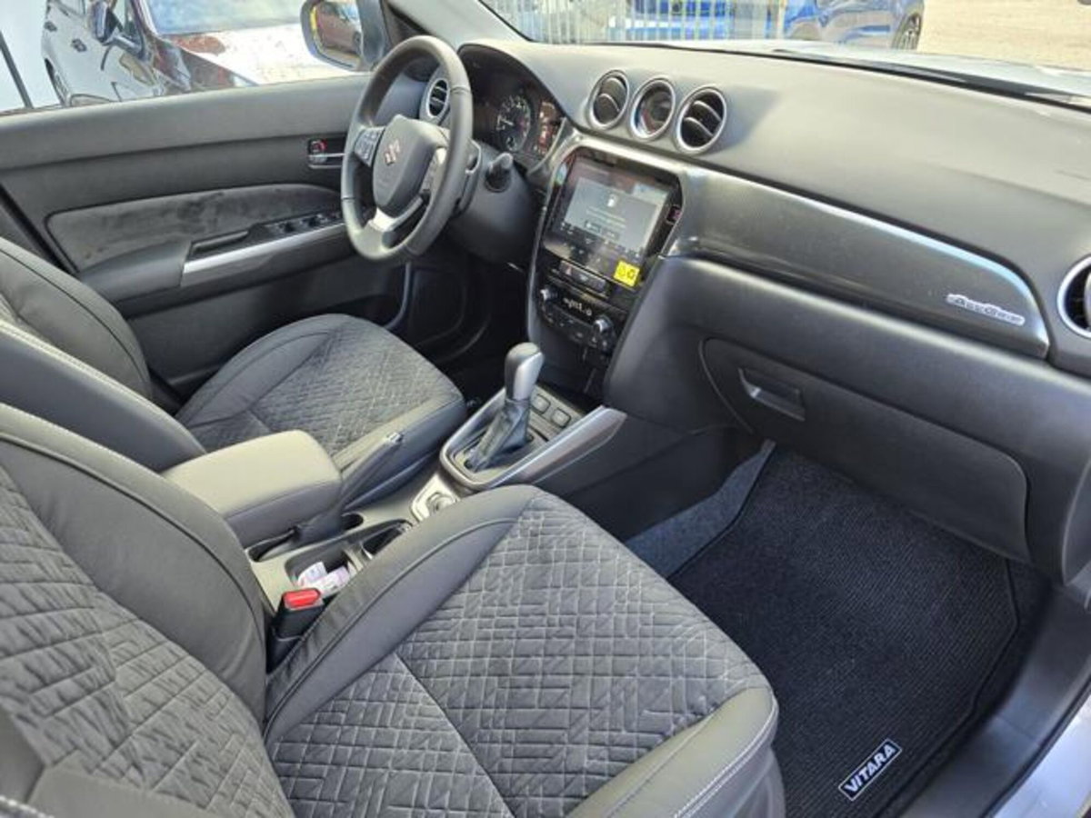 Suzuki Vitara 1.4 Hybrid 4WD AllGrip Easy Top (11)
