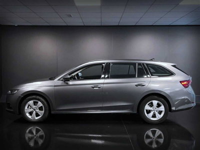 Skoda Octavia Station Wagon 2.0 TDI EVO SCR DSG Wagon Executive (7)