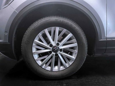 Volkswagen T-Roc 1.0 TSI Life (9)