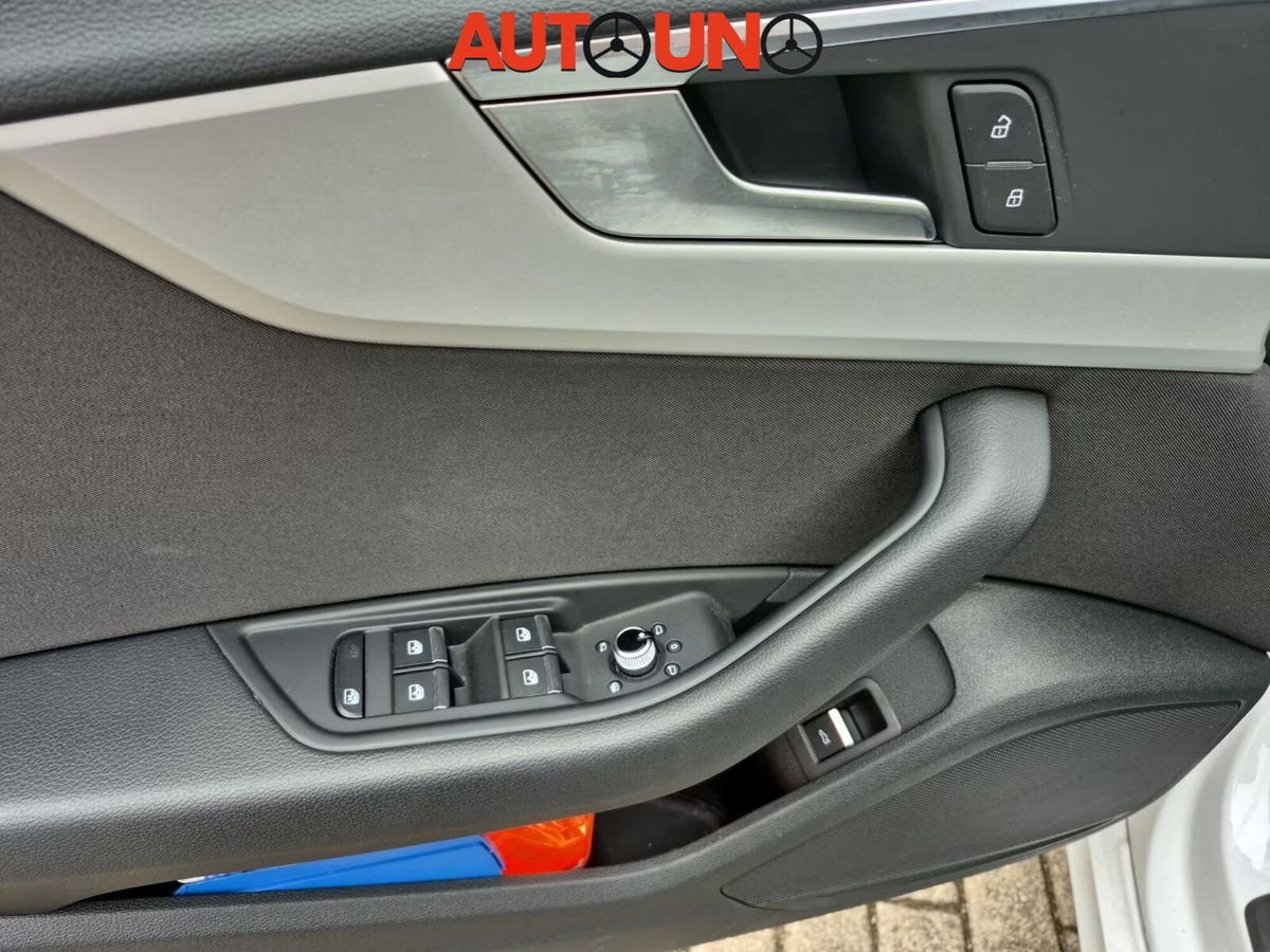 Audi A5 Coupé 40 TFSI S tronic (4)