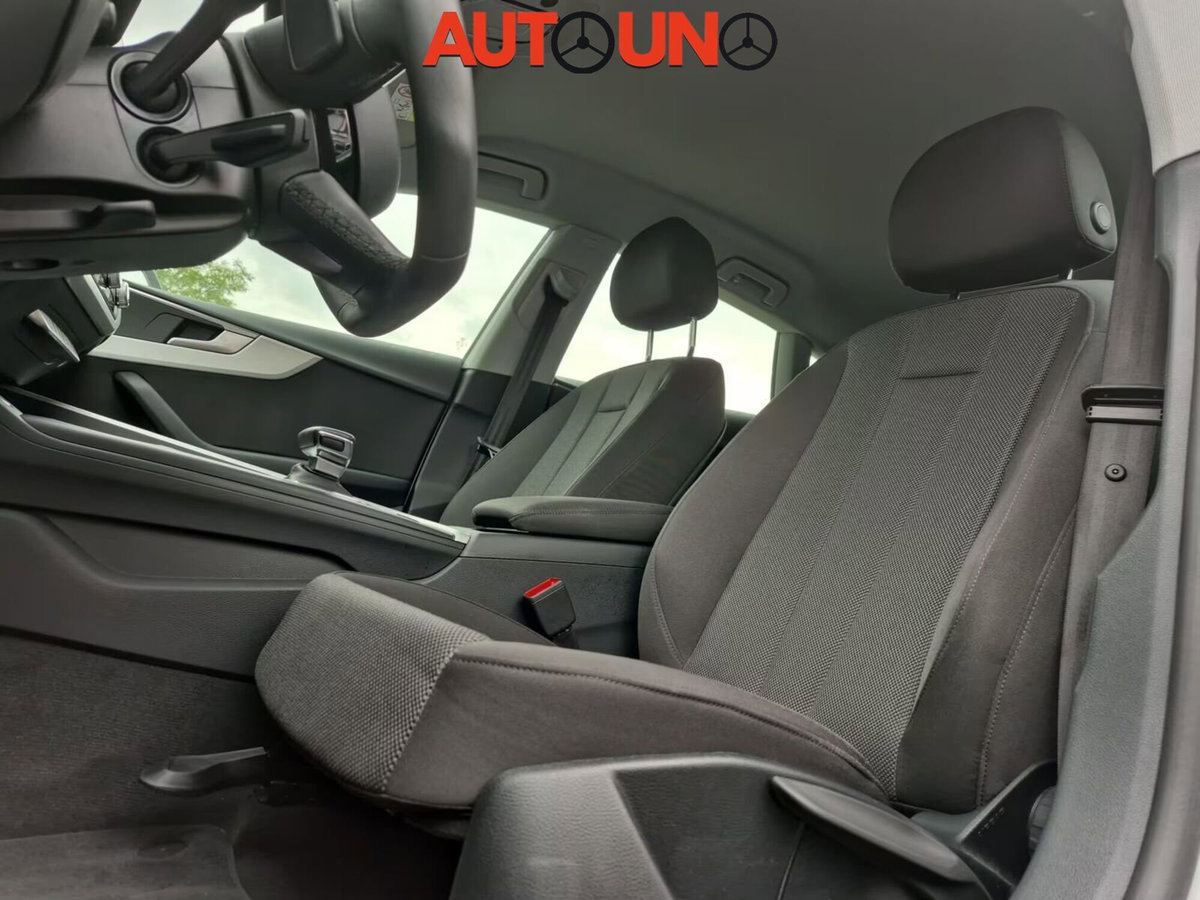 Audi A5 Coupé 40 TFSI S tronic (5)