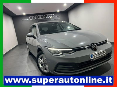 Volkswagen Golf Variant 2.0 TDI SCR DSG Life usata