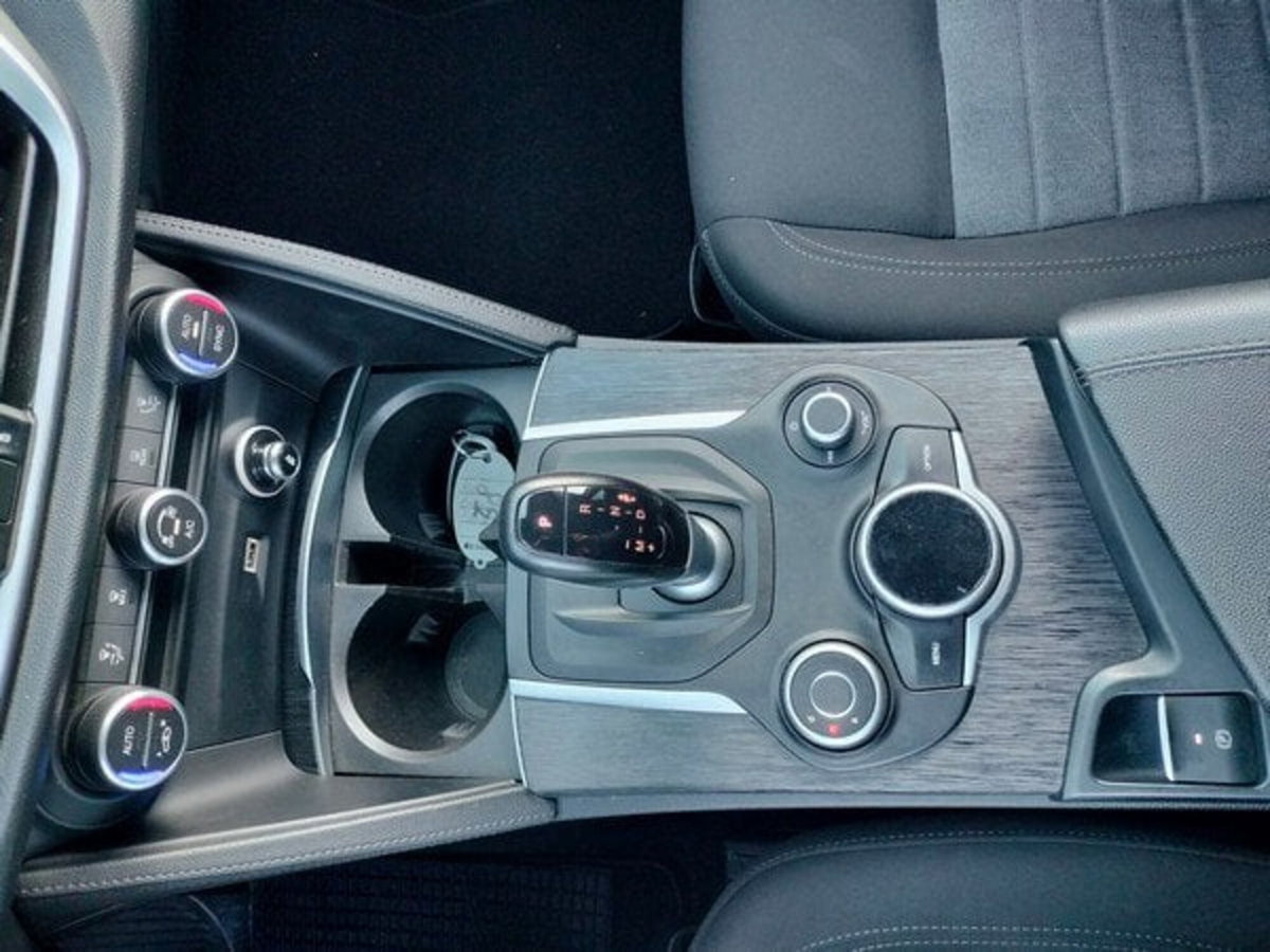 Alfa Romeo Stelvio Stelvio 2.2 Turbodiesel 160 CV AT8 RWD Sprint (17)