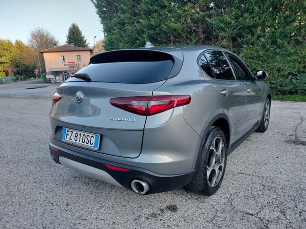 Alfa Romeo Stelvio Stelvio 2.2 Turbodiesel 160 CV AT8 RWD Sprint (6)