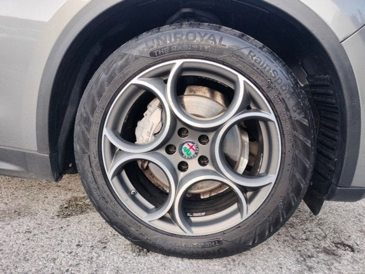 Alfa Romeo Stelvio Stelvio 2.2 Turbodiesel 160 CV AT8 RWD Sprint (9)