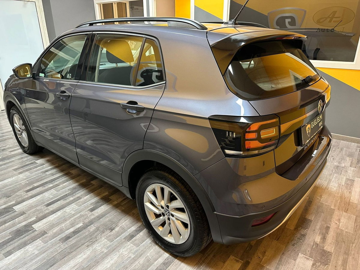 Volkswagen T-Cross 1.0 TSI Style BMT (4)