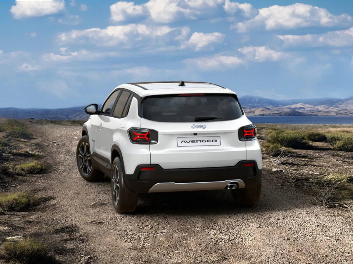 Jeep Avenger full-electric Summit fwd 156cv auto (2)