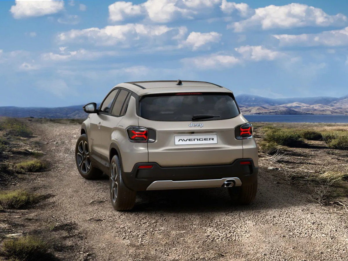 Jeep Avenger full-electric Summit fwd 156cv auto (2)
