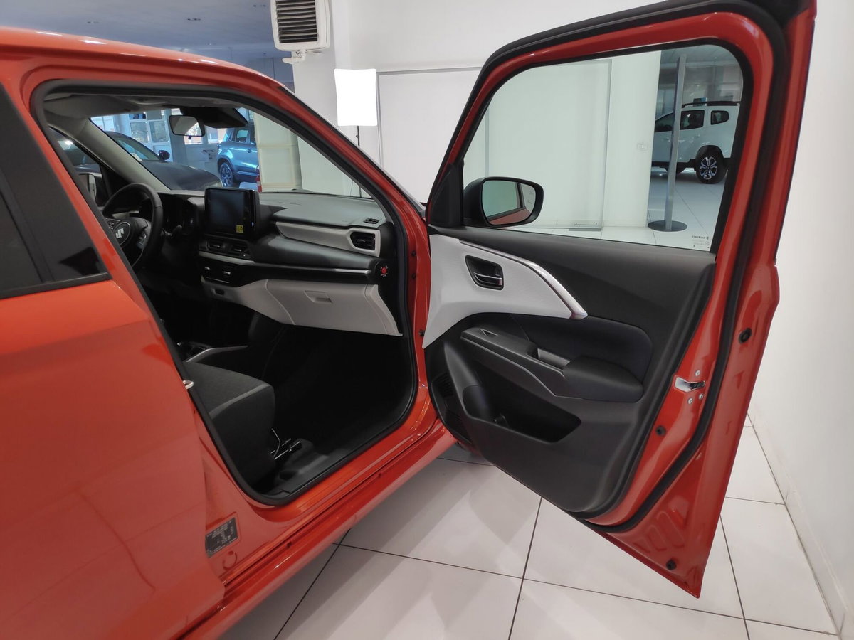 Suzuki Swift 1.2 Hybrid 4WD AllGrip Easy Top (20)
