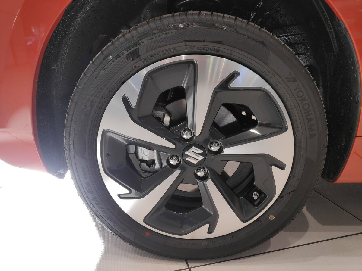 Suzuki Swift 1.2 Hybrid 4WD AllGrip Easy Top (8)
