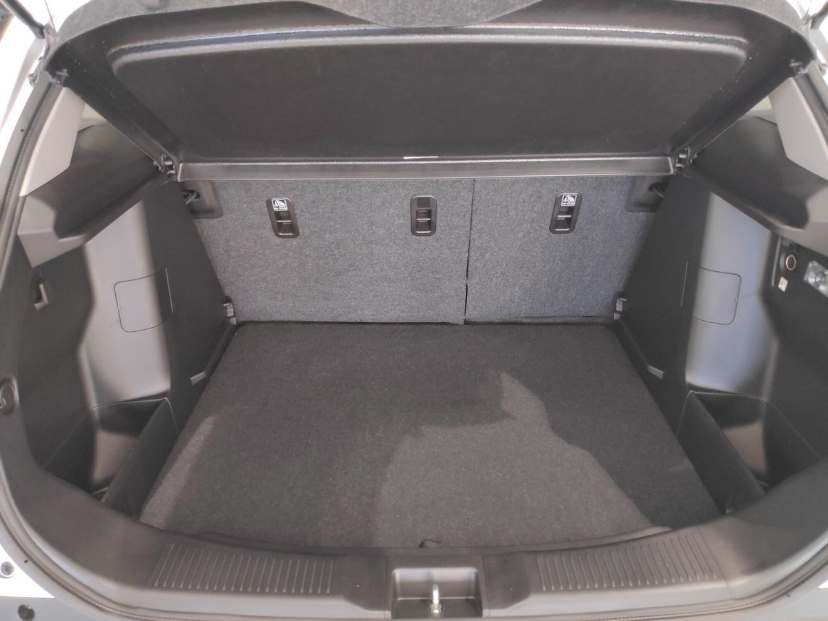 Suzuki S-Cross 1.4 Hybrid 4WD AllGrip A/T Starview (20)