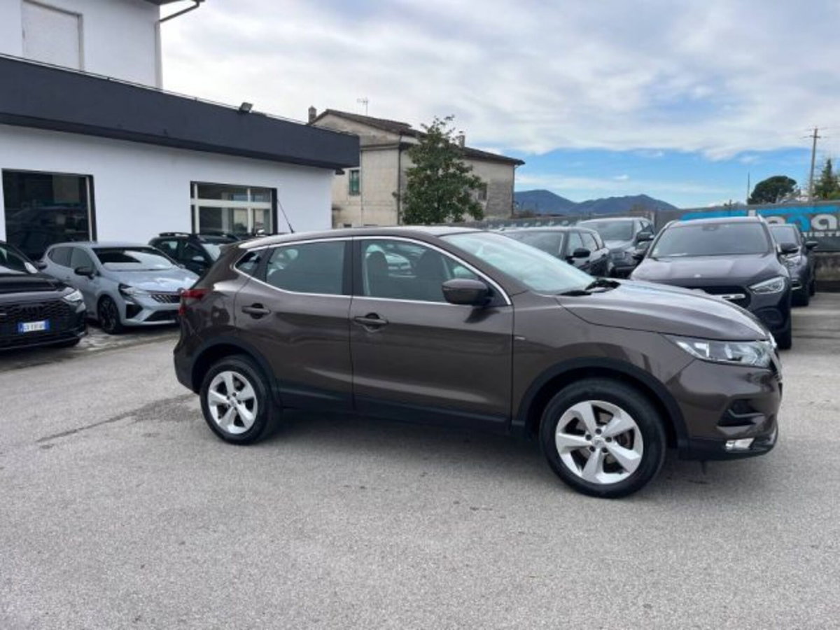 Nissan Qashqai 1.5 dCi 115 CV DCT N-Connecta (2)