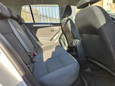 Volkswagen Golf 1.6 TDI DPF 5p. Comfortline (12)