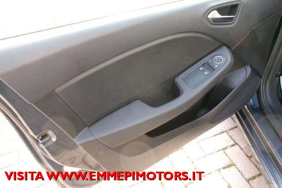 Renault Clio TCe 90 CV 5 porte Business (9)