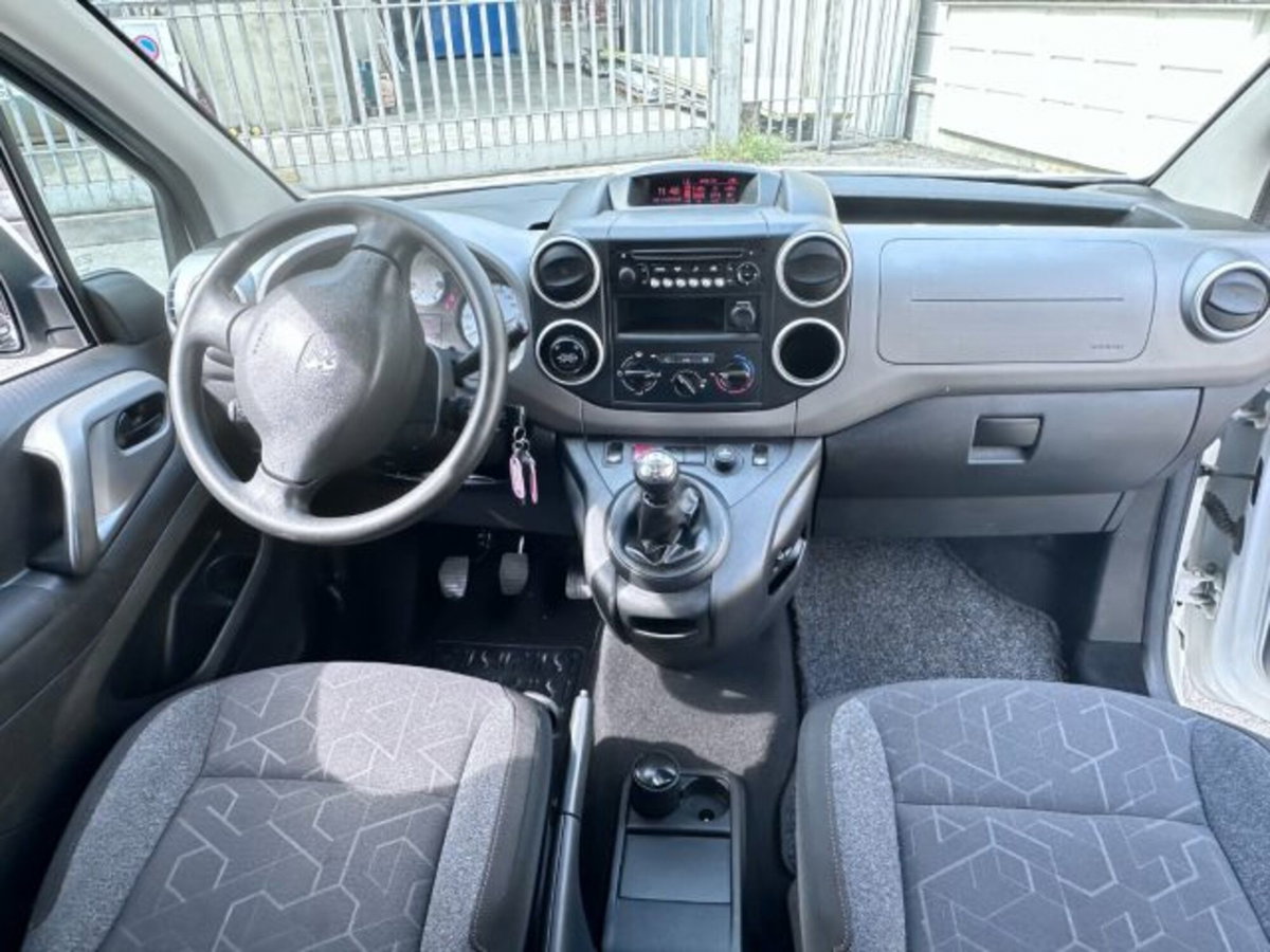 Peugeot Partner BlueHDi 100 4x4 Active Traction Control (13)