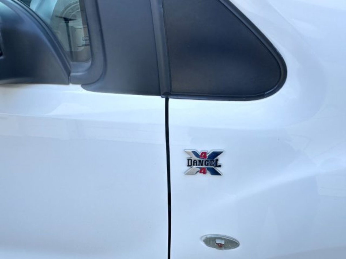 Peugeot Partner BlueHDi 100 4x4 Active Traction Control (6)