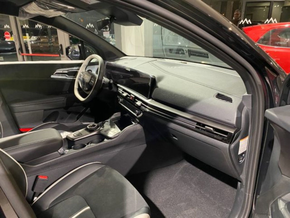 Kia Sportage 1.6 TGDi HEV AT GT-line Plus (6)
