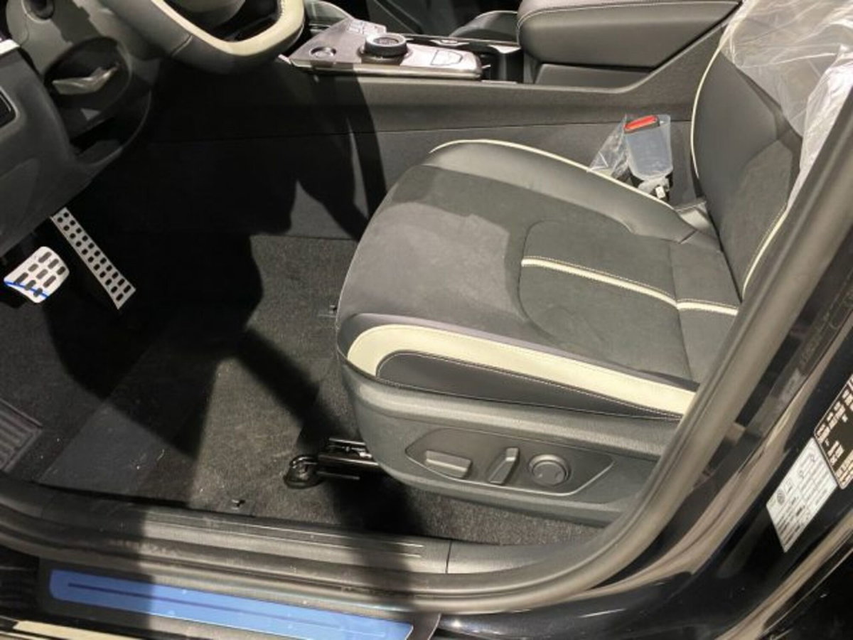 Kia Sportage 1.6 TGDi HEV AT GT-line Plus (8)