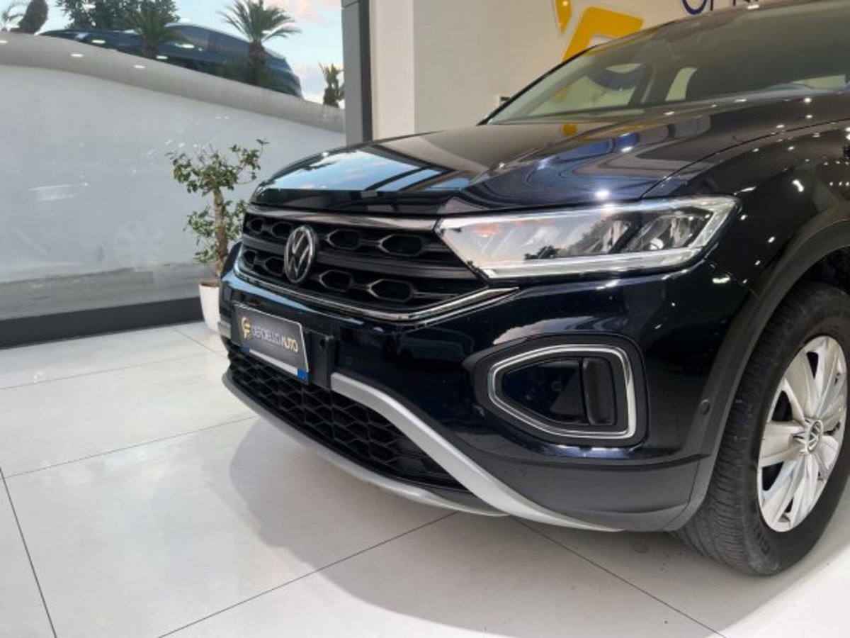 Volkswagen T-Roc 1.0 TSI Style (12)
