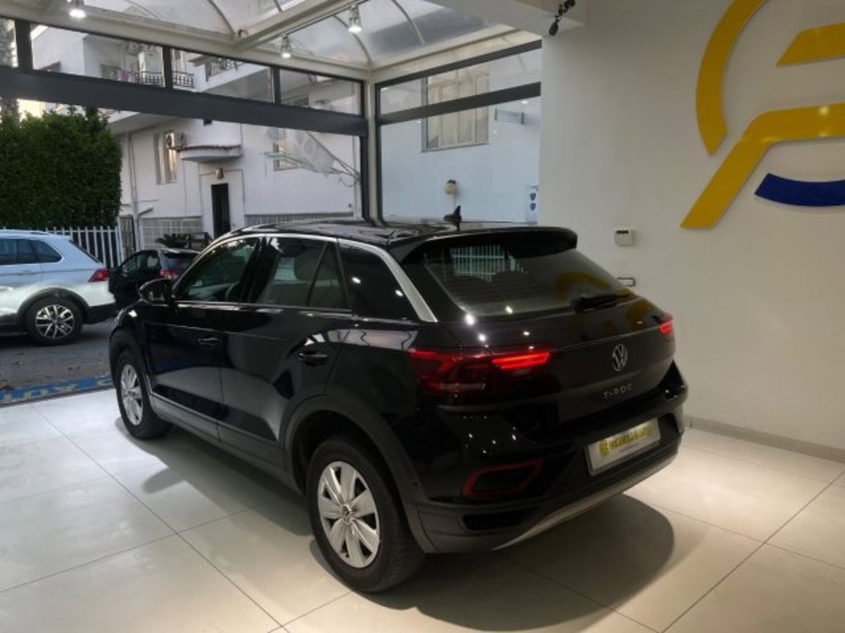Volkswagen T-Roc 1.0 TSI Style (14)