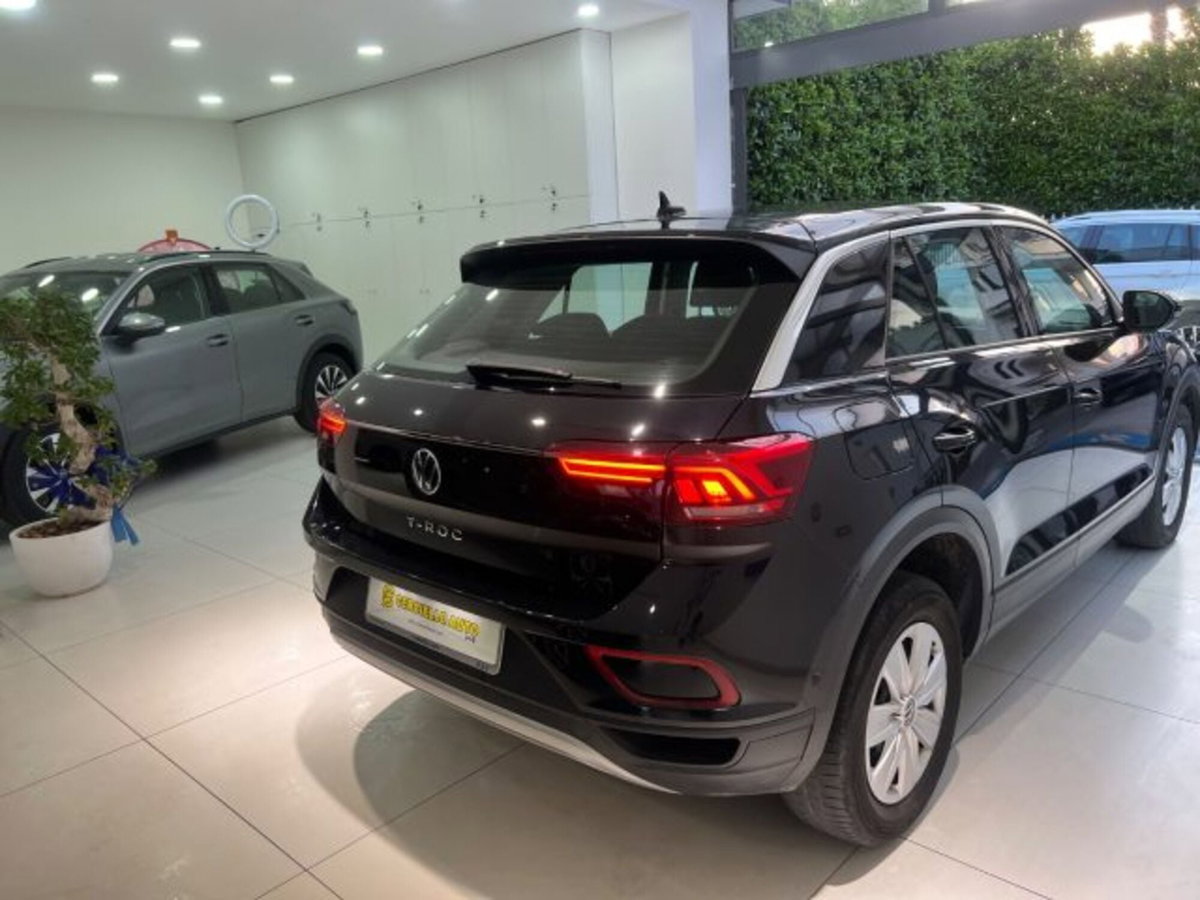 Volkswagen T-Roc 1.0 TSI Style (15)