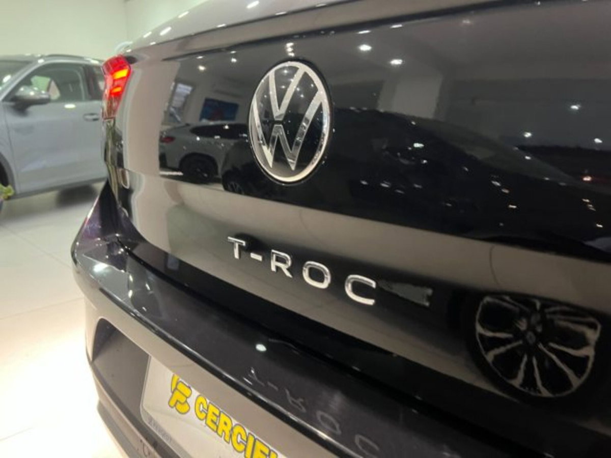 Volkswagen T-Roc 1.0 TSI Style (18)