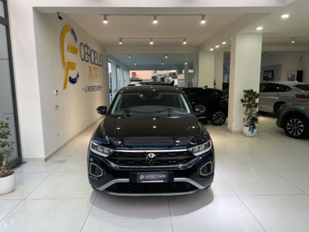 Volkswagen T-Roc 1.0 TSI Style (8)