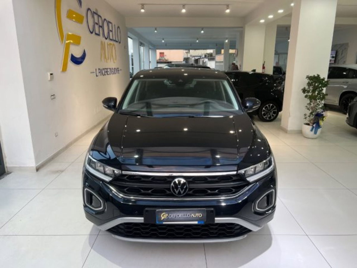 Volkswagen T-Roc 1.0 TSI Style (9)
