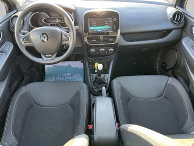 Renault Clio TCe 12V 90 CV GPL 5 porte Moschino Zen (14)