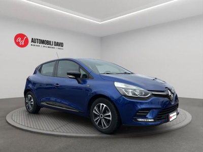 Renault Clio TCe 12V 90 CV GPL 5 porte Moschino Zen (2)